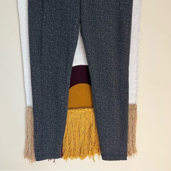 Athleta Delancey Textured Tight, Textured Stripe Black SIZE small - Picture 6 of 7